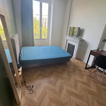 Charming For 6 Appartement *