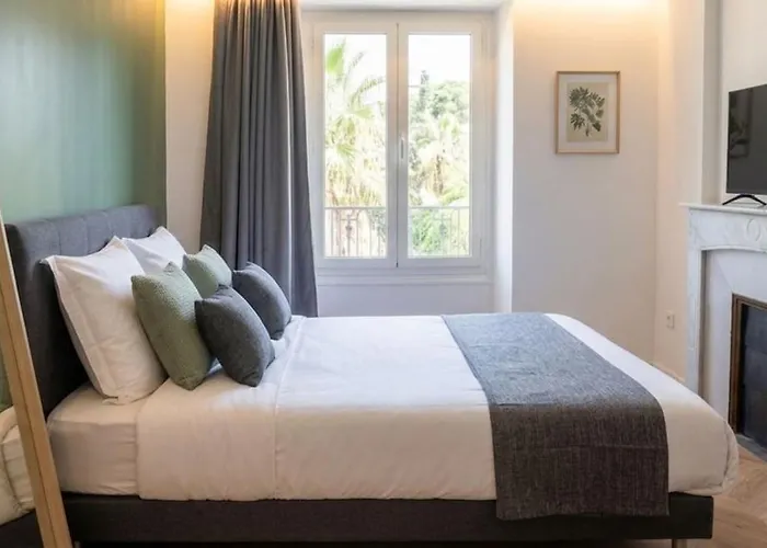 Apartment Charming For 6